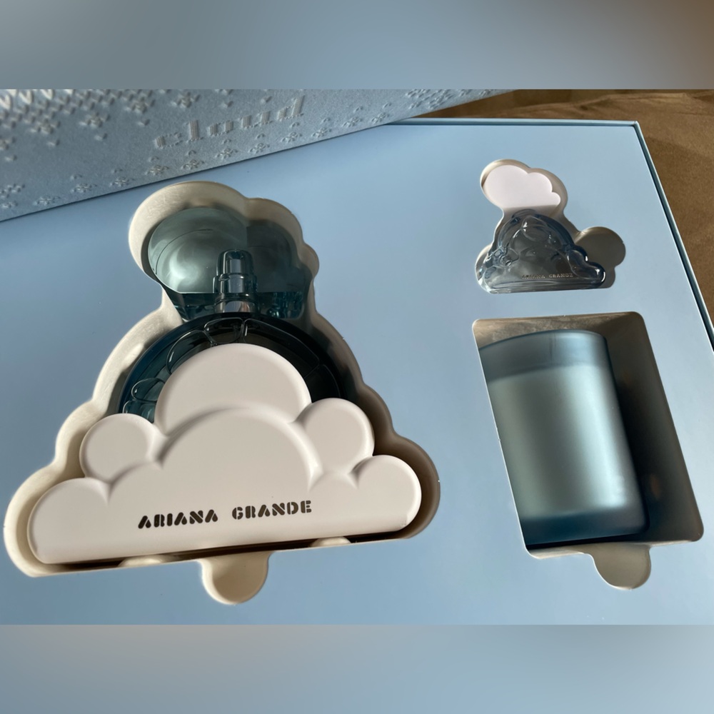 NIB Ariana Grande Cloud 3-Piece Gift Set - Picture 6 of 11